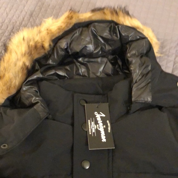 Black puffer long coat with faux fur hood size Large - Picture 2 of 16